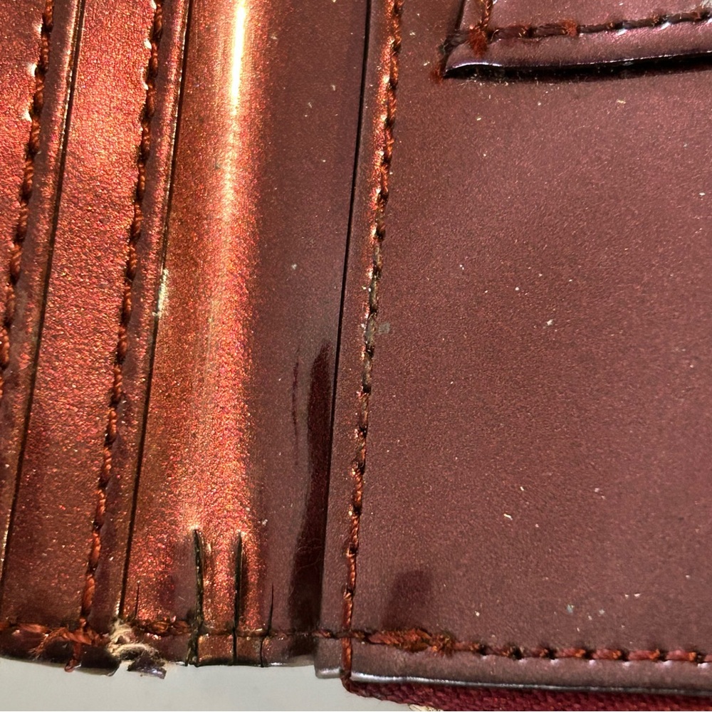Loungefly Hello Kitty Embossed Wallet - Picture 10 of 13